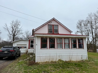 2 Covington St, Fort Covington, NY 12937