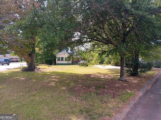 406 Brookwood Dr, Thomaston, GA 30286