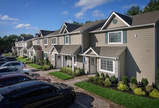 92 Cassa Loop Unit 92, Holtsville, NY 11742