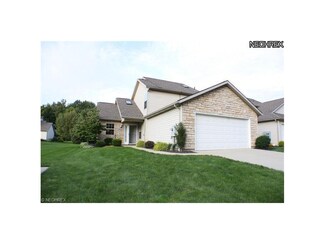 146 Falls River Dr Unit 15, Munroe Falls, OH 44262
