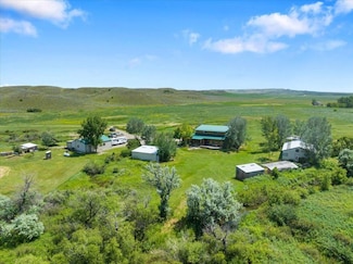1930 E Arrow Creek Rd, Ballantine, MT 59006