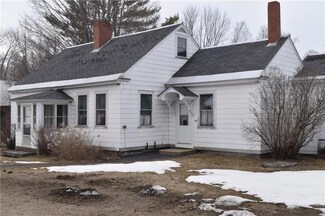 14 Turner St, Buckfield, ME 04220