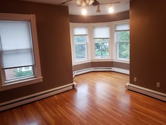 450 Laurel Hill Ave, Cranston, RI 02920