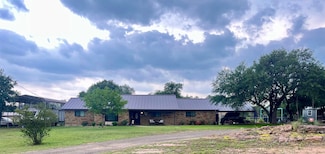 800 Texas Ave, Kingsland, TX 78639