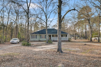 223 Fox Field Rd, Walterboro, SC 29488