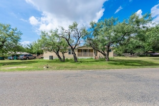 508 E Granite Castle, Granite Shoals, TX 78654