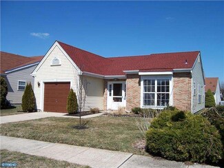 715 Chickory Dr, Mount Laurel, NJ 08054