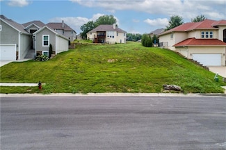 7000 N Denver Ave, Kansas City, MO 64119