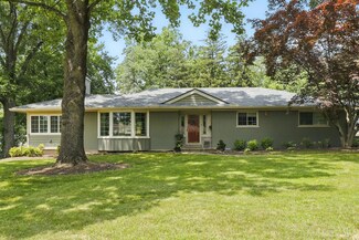 3370 Lamarque Dr, Cincinnati, OH 45236