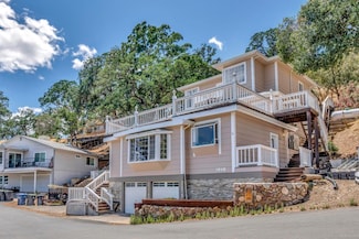 3848 Mariposa Dr, Clearlake, CA 95422