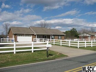 3335 Snow Creek Rd NE, Hickory, NC 28601