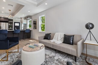 10 Linden St, Somerville, MA 02143