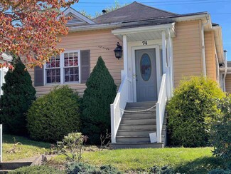74 Lewis St, Clarksburg, WV 26301