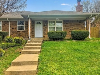 2800 Shady Grove Dr, Bedford, TX 76021