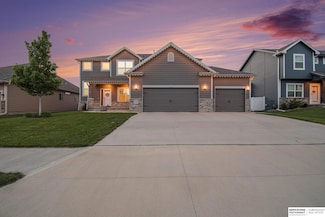 17176 Summit St, Bennington, NE 68007