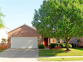 12661 Black Cherry Ln, Euless, TX 76040