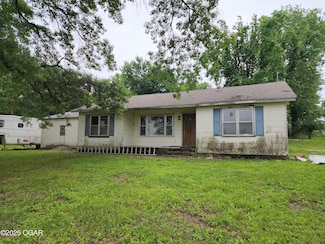 7925 Cl 186, Carthage, MO 64836