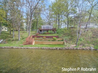 6109 Honeymoon Dr, Lakeview, MI 48850