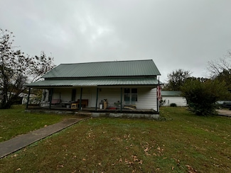 60 Tuff St, Ash Flat, AR 72513