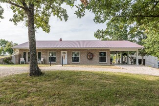 667 Quiet Ln, Linn, MO 65051