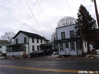 54 Clinton St, Tully, NY 13159