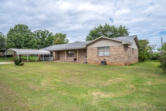 13417 State Highway 3w Ct, Ada, OK 74820