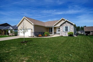 2755 Douglas Dr, Troy, OH 45373