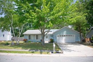 76 Hollybrook Dr, Little Egg Harbor Township, NJ 08087