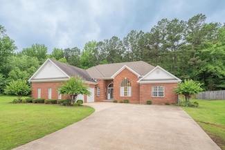 112 Oakleigh Dr, Booneville, MS 38829