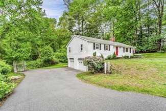 23 Cherokee Rd, Acton, MA 01720