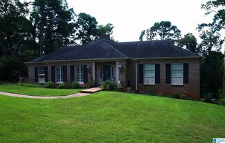 1603 Springhill Dr, Sylacauga, AL 35150