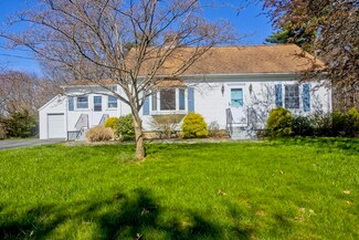 79 Mountain Rd, Holyoke, MA 01040