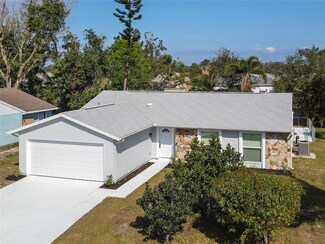 6704 35th Ave W, Bradenton, FL 34209