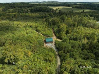 31166 Edmundson Rd, Vinton, OH 45686