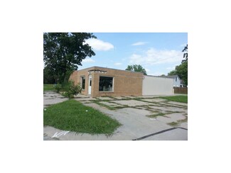223 6th St, Osawatomie, KS 66064