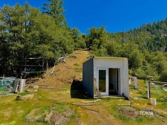 3360 Horse Mane, Douglas City, CA 96024