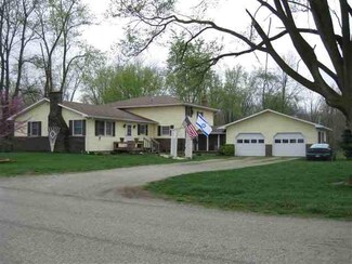 9934 W 125 N, Etna Green, IN 46524