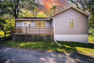 287 Norton Rd, Red Hook, NY 12571