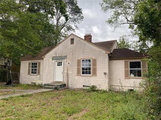 1980 Atkinson St, Brunswick, GA 31520