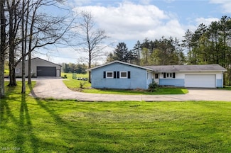 2803 W 130th St, Hinckley, OH 44233