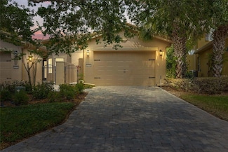 2376 Palm Tree Dr, Kissimmee, FL 34759