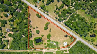 17629 Carrol Ln, Willis, TX 77378