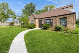 1678 Pratt Ave, Des Plaines, IL 60018