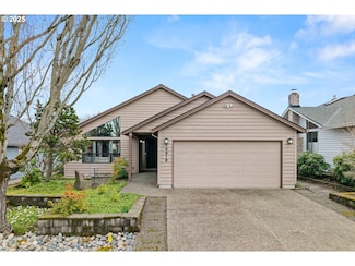 14916 NE Newport St, Portland, OR 97230