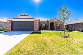 5021 E Galveston Ct S, Broken Arrow, OK 74014