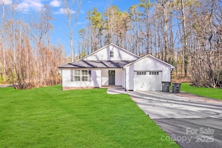 4242 Burgin St, Kannapolis, NC 28081