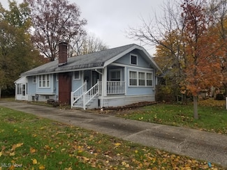 218 Canton Rd, Akron, OH 44312