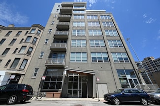 770 W Gladys Ave Unit 606, Chicago, IL 60661