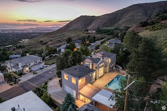 2093 S Lakeline Dr, Salt Lake City, UT 84109
