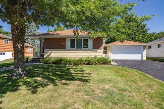 1602 E 12th St, Merrill, WI 54452
